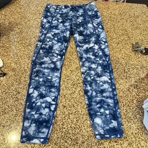 Athleta Blue Tie-Dye Leggings size Small